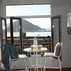 Playa Zurriola Vistas Al Mar , San Sebastián España